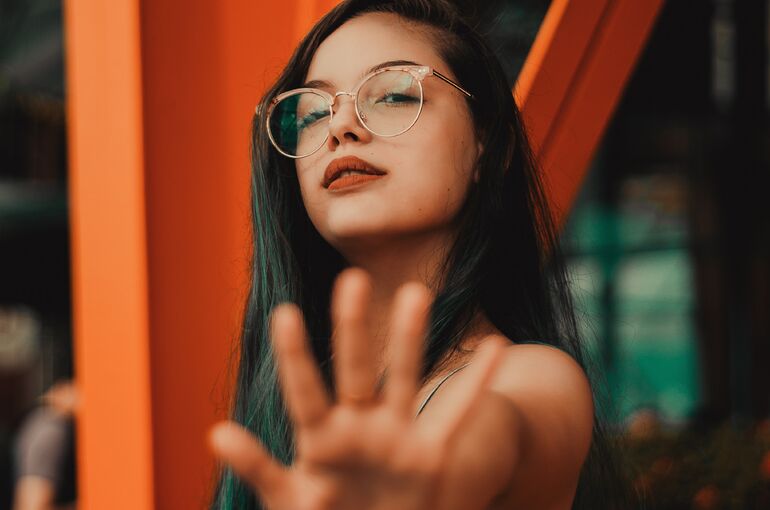pexels-italo-melo-1998831